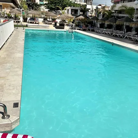Nogalera 110 3 Seasonal Pools With Bar *